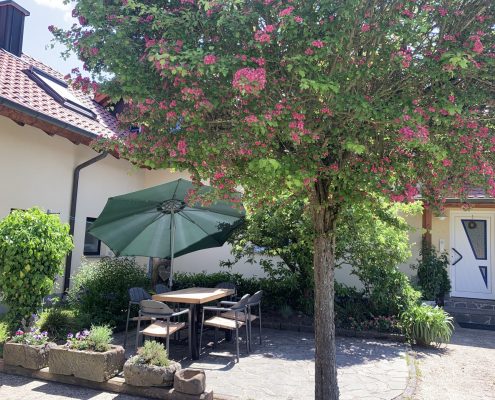 Ferienhof Sennert Terrasse mit Sitzgruppe
